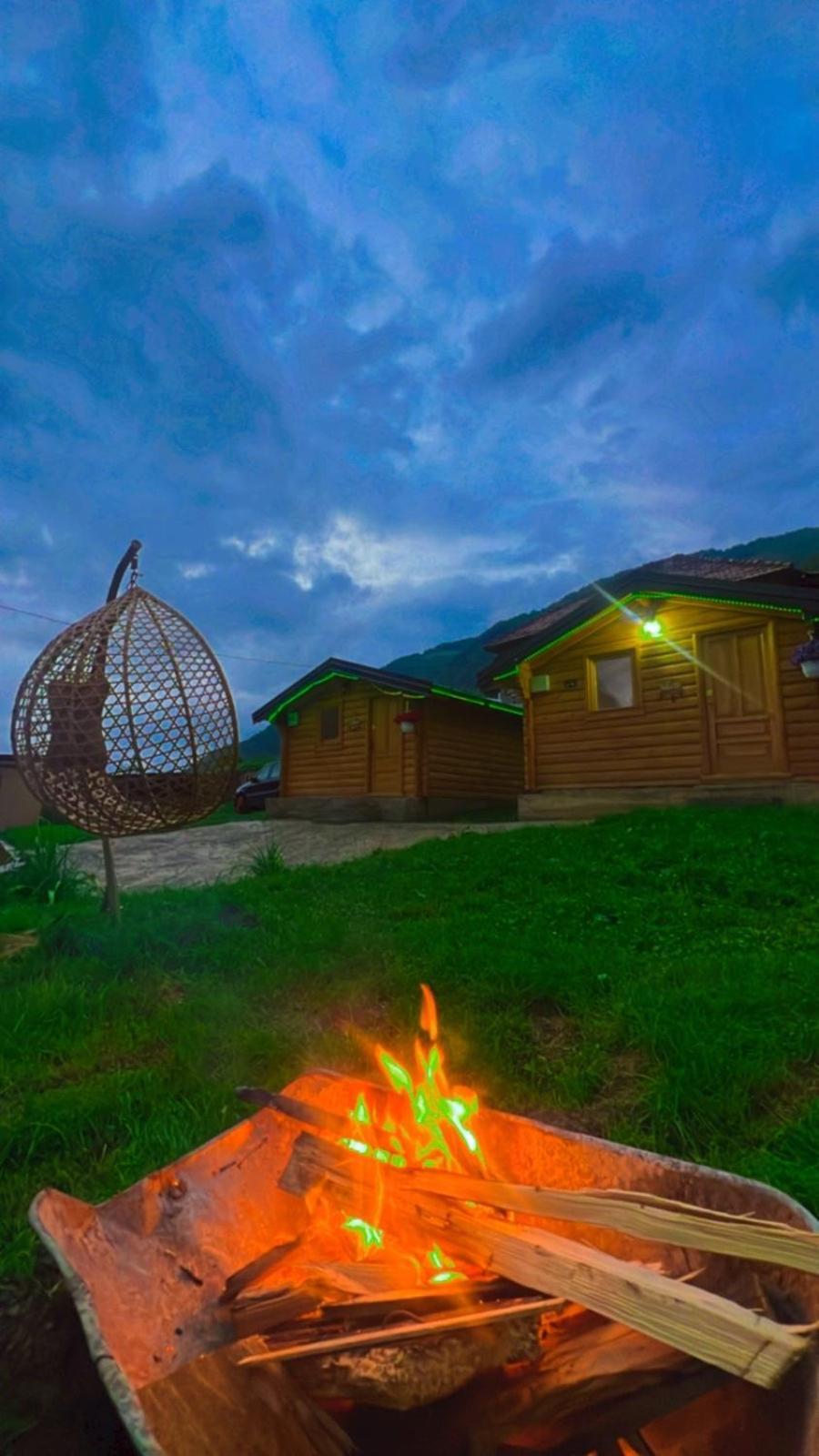 Dedushi Guesthouse &Wood Cabins-Camping Place Gusinje Exteriér fotografie